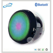 Tendance du nouveau haut-parleur Bluetooth à la torche LED mains libres